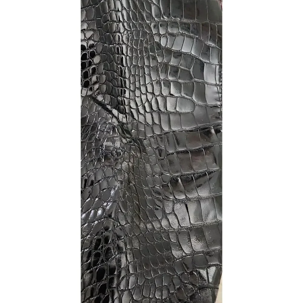 Black Croc-Embossed Knee-High Boots – Size 6